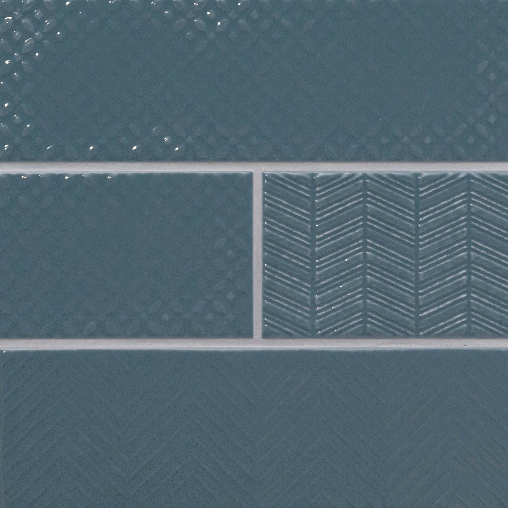 URBANO NAVY 4X12 GLOSSY MIX