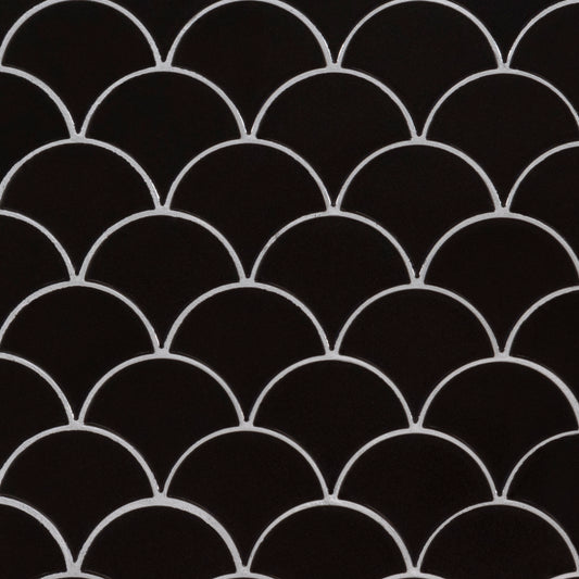 BLACK GLOSSY SCALLOP 8MM