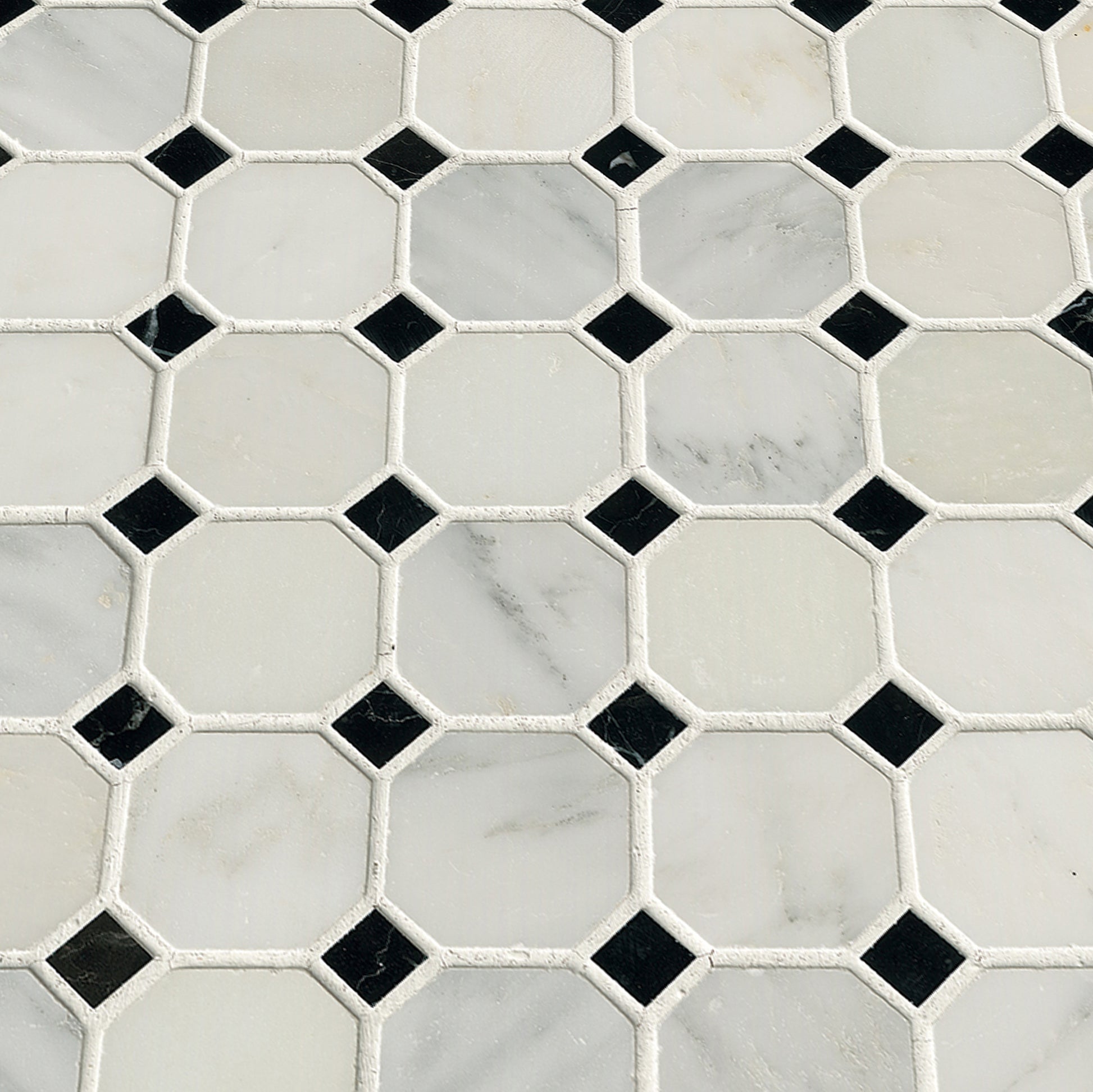 GREECIAN WHITE 2 OCTAGON MOSAIC